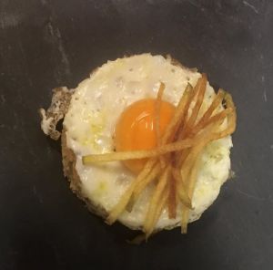 MUNGIA_PINTXO_TXAPEL